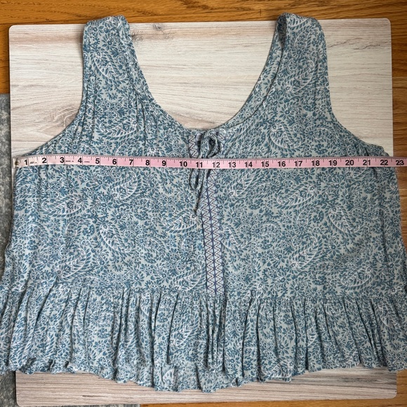 Patrons of Peace Blue Paisley Sleeveless Top – Size Large, Boho Peplum, Slight C - Picture 8 of 9